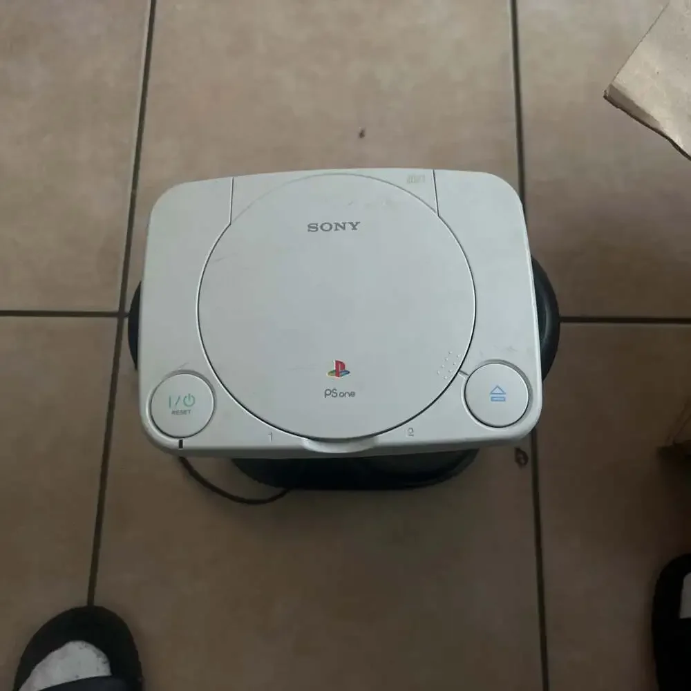 Sony Playstation PSOne PS1 Slim Console SCPH-101